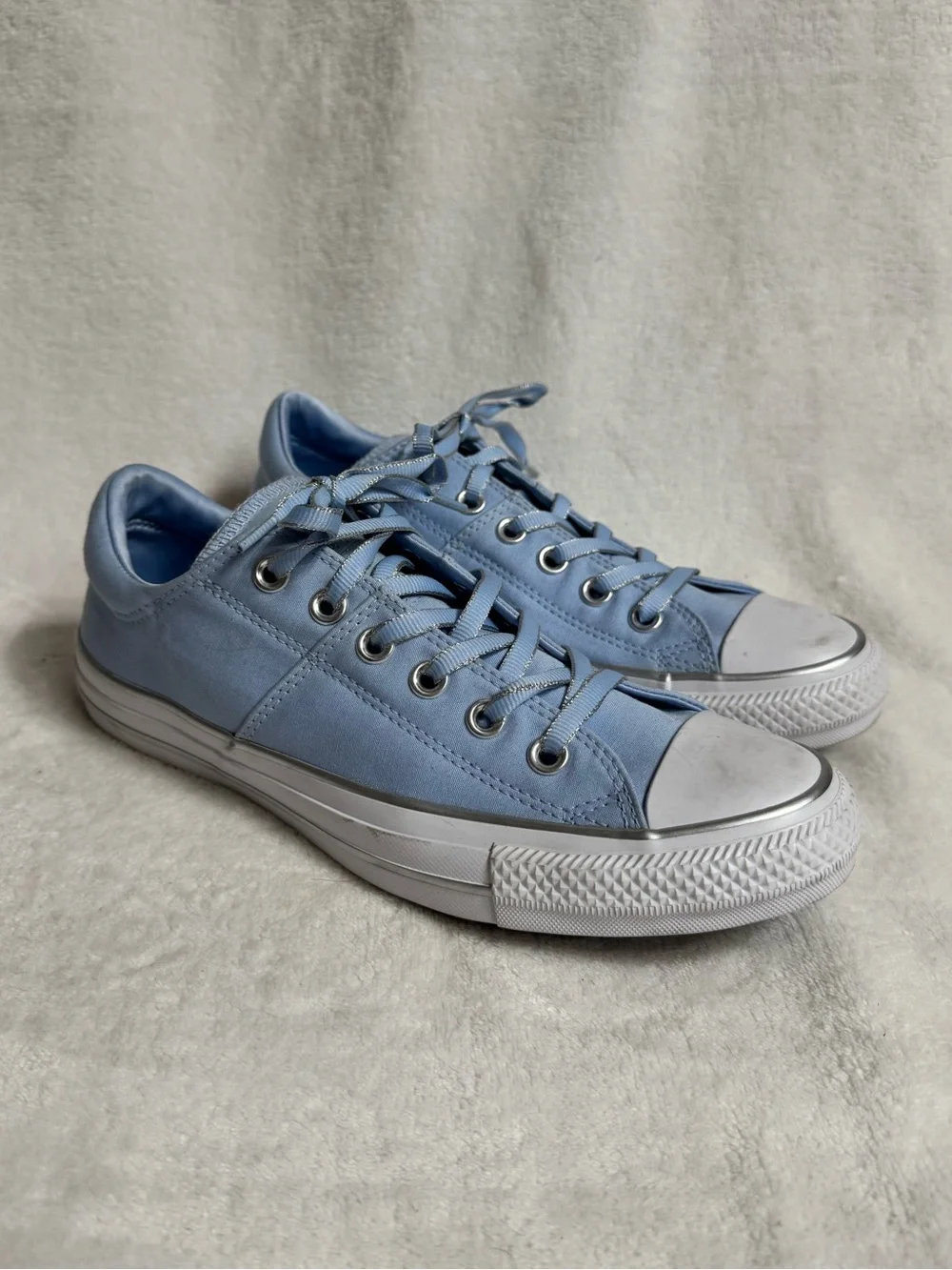 Converse Chuck Taylor All Star Madison OX - size 8